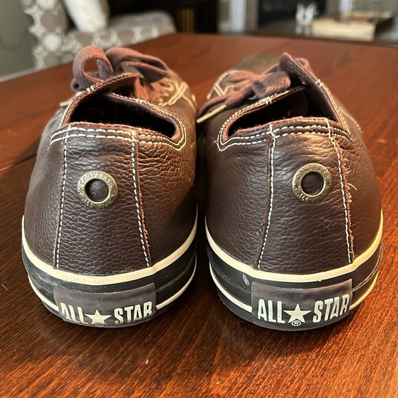 Converse All Star Low Leather Shoes Men’s Size 11 - Picture 7 of 7